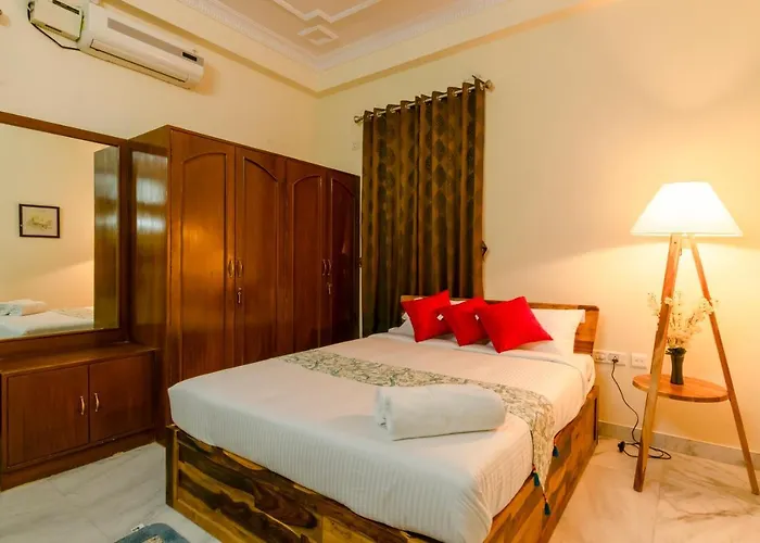 Redstone Villa And Suites Bangalore